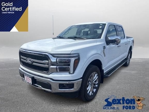 2025 Ford F-150 LARIAT in Oxford White — front three-quarter view